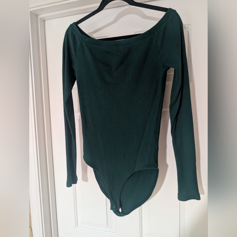 GAP Off Shoulder Rib Bodysuit Medium Tall